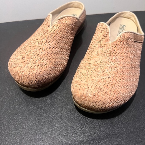 Stegmann Women's Slip-On Loafer in Black - Picture 7 of 17